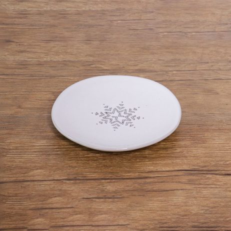For Sale (La Carlota) - Ceramic Plate Snowflake (Heart's Hand) L38608