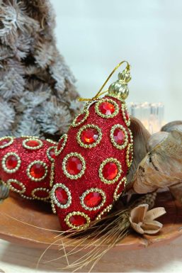 18th Store LCC - Christmas Ornament Red Oval with Crystals (Set of 3 per Pack) L56912