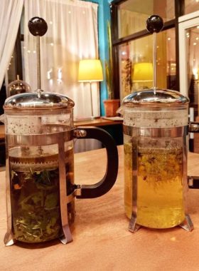 18th Café LCC - Hot & Cold Teas L23677